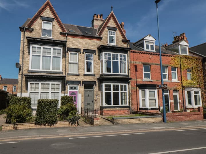 Ruby's Retreat - Filey