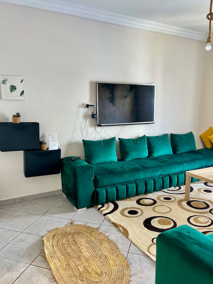 Appartement Lumineux Avec Emplacement Idéal - Martil