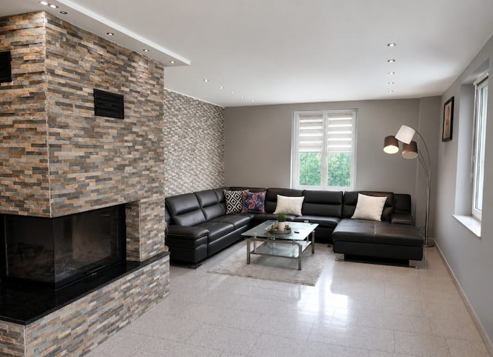 Villa 170 M² • Jardin Privé • Jacuzzi Option - Haut-Rhin