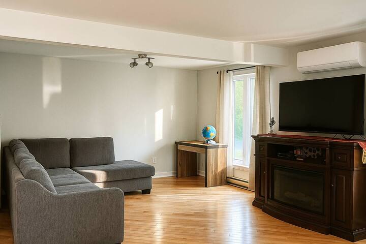 Beautiful Home To Spend The Holidays - ミラベル