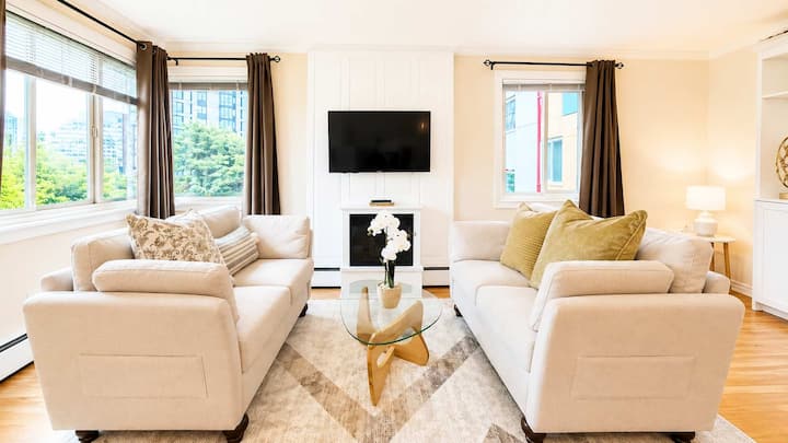 Downtown 1 Br Condo For World Cup - Seattle, WA