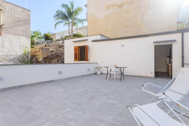 Travel Rooms-superior Con Terrazza - Palermo