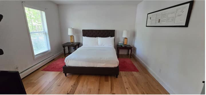 Afforable 1 Bed, 1 Bath Aparment In The Hamptons - Sag Harbor
