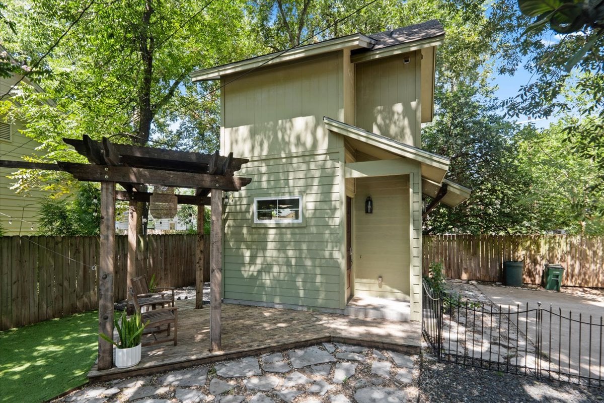 Serene Sanctuary-East Downtown Austin