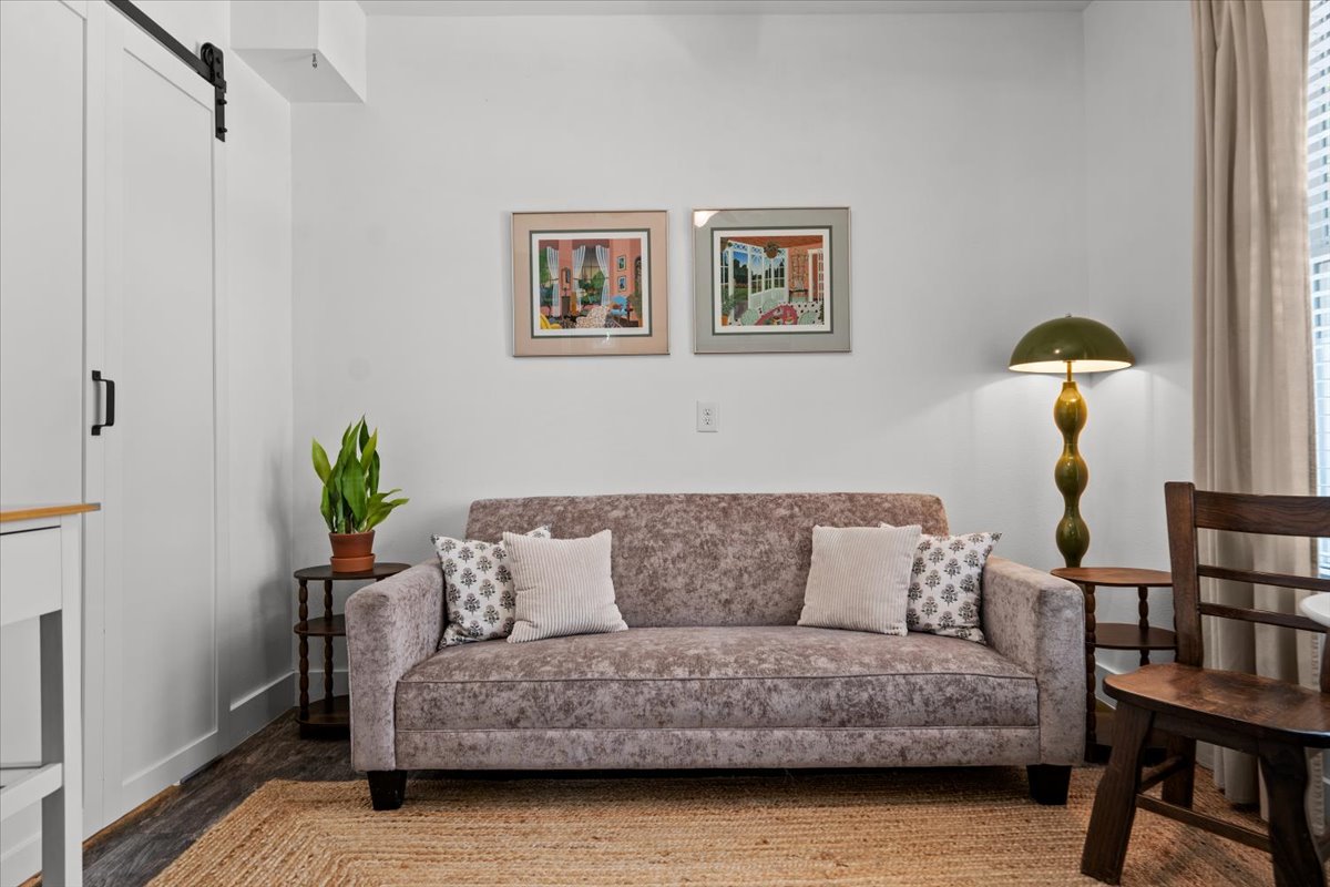 Serene Sanctuary-East Downtown Austin