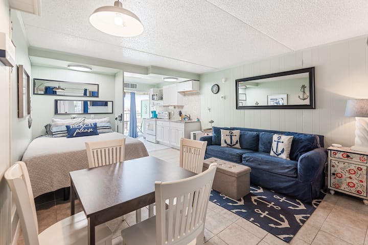 Surf Studio | Perfect For Couples! - North Padre Island