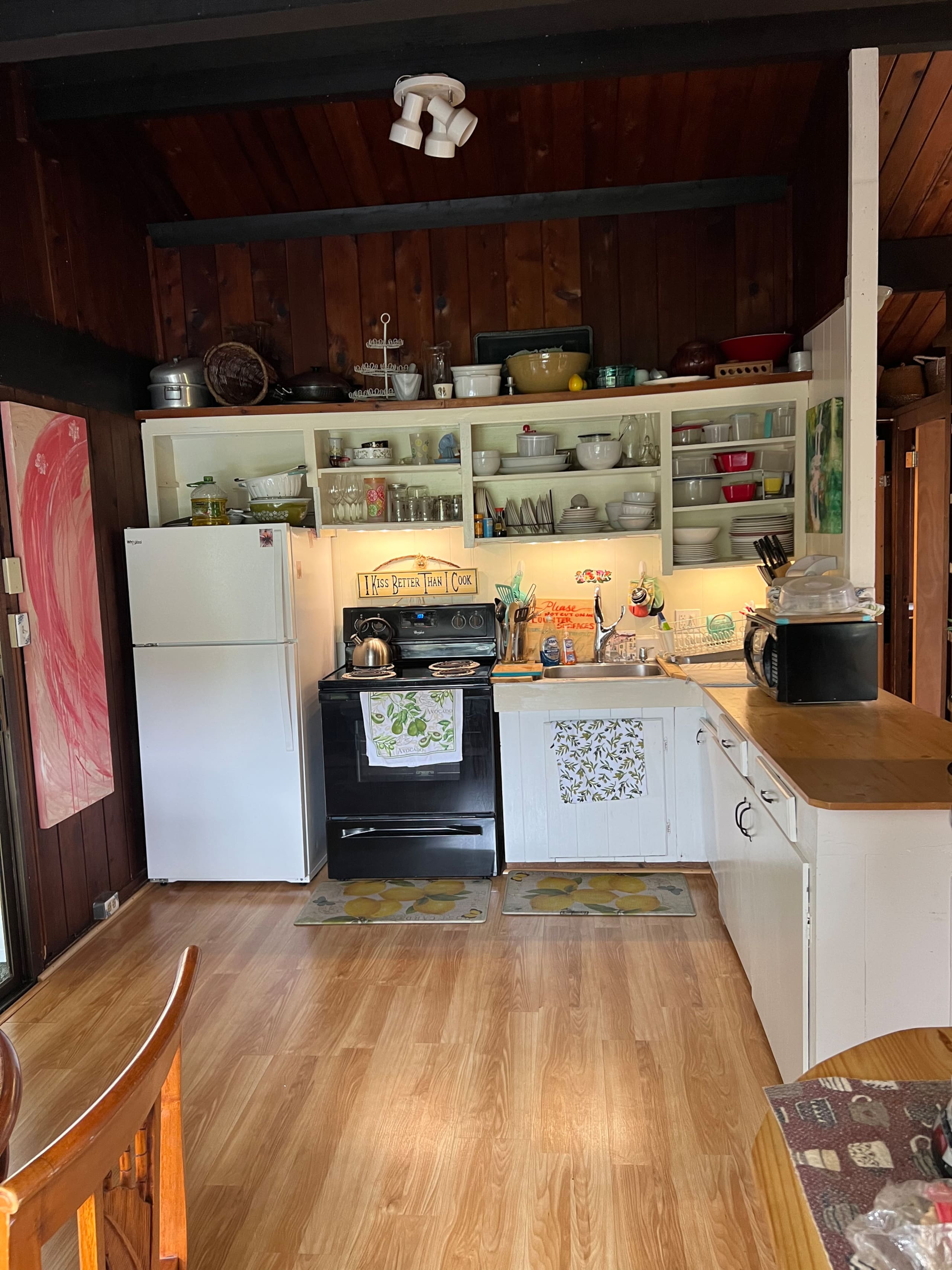 Guesthouse in Maui County · ★4.79 · 1 bedroom · 2 beds · 1 bath - Image 4