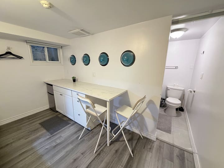 Capsule Corp. Futuristic Retreat Downtown Toronto - Toronto