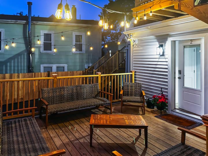 Beacon House | Walk To Dntn, Beach & Beauport - Beverly, MA