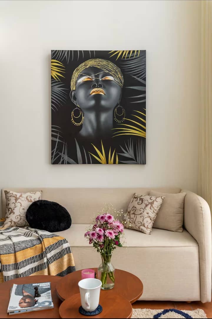 Living room image 10