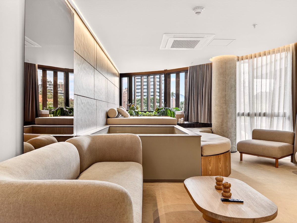 Apartment with Private Pool in El Poblado — photo 3