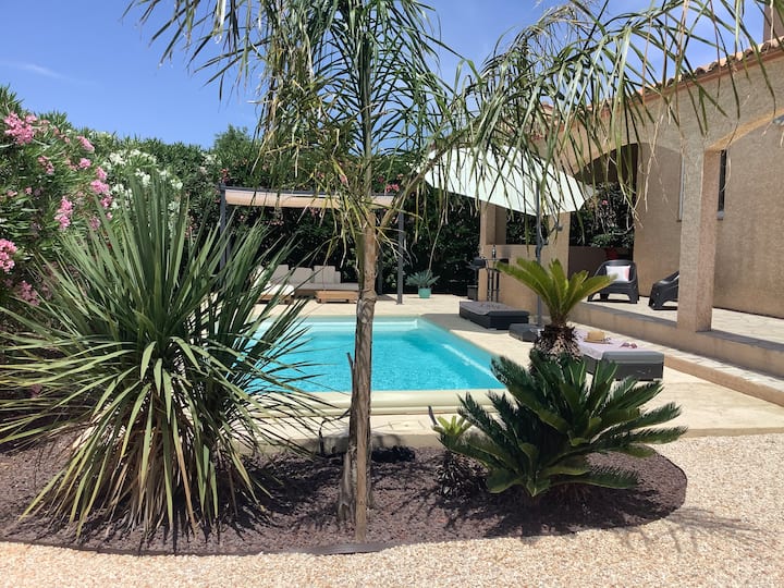 Villa Avec Piscine, Dix Minutes à Pied De La Mer - Sainte-Marie-la-Mer