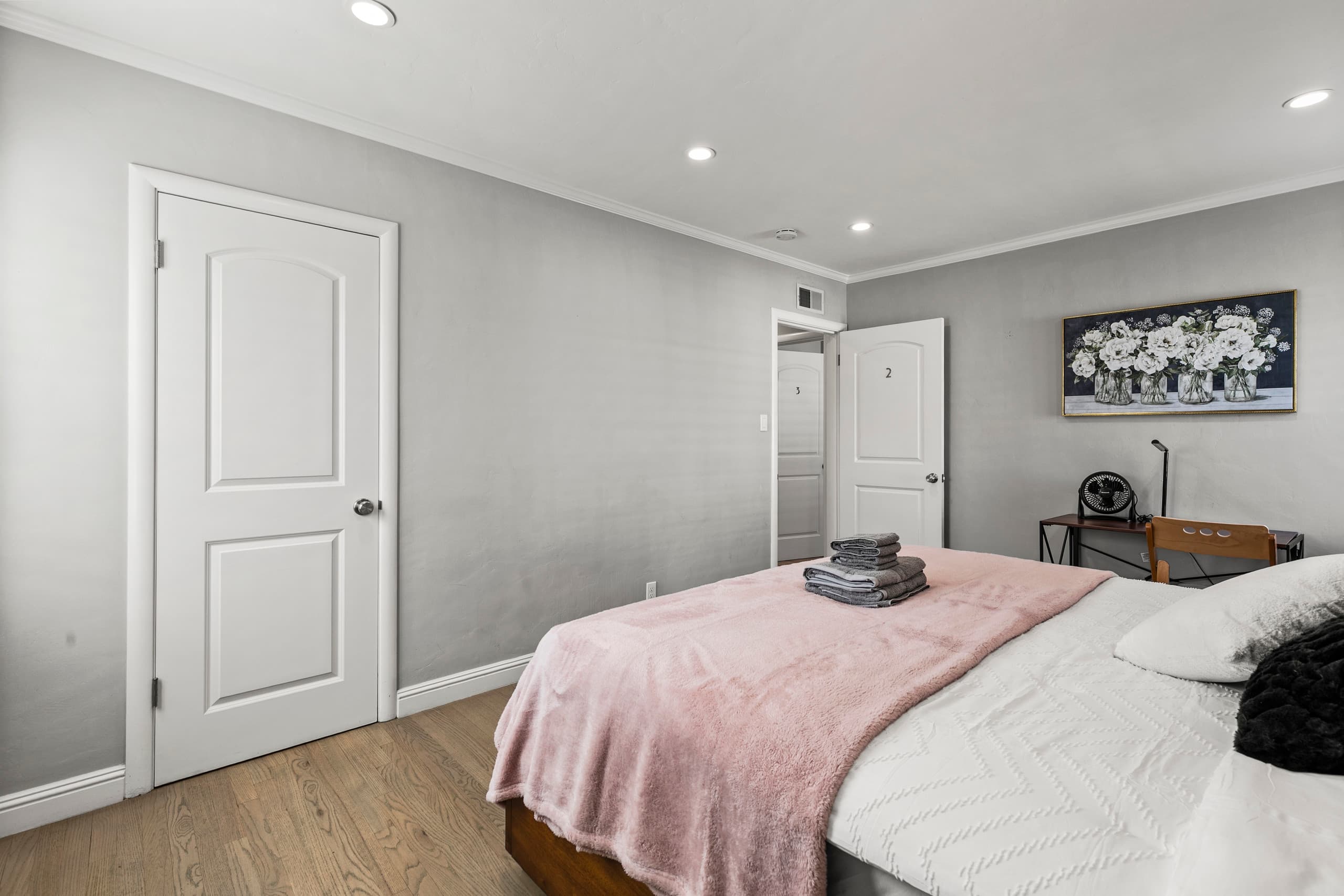 Walkable Mountain View Home Near Tech HQs - Photo 13