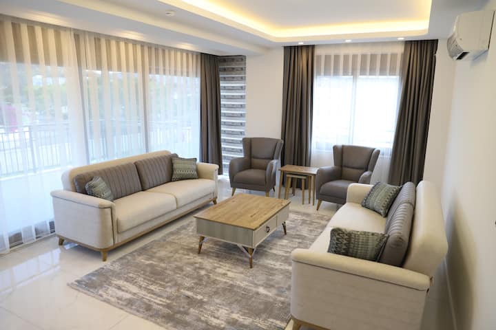 (No:3)kemer Merkezde 120m² Dağ Manzaralı Daire +16 - Kemer