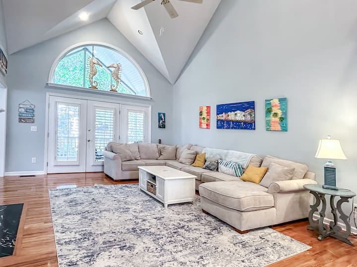 Relaxing Family Beach Getaway - Isle of Palms, SC