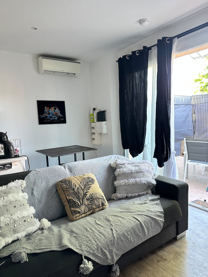 Très Jolie T2-terrasse Et Parking Gratuit - Fuveau