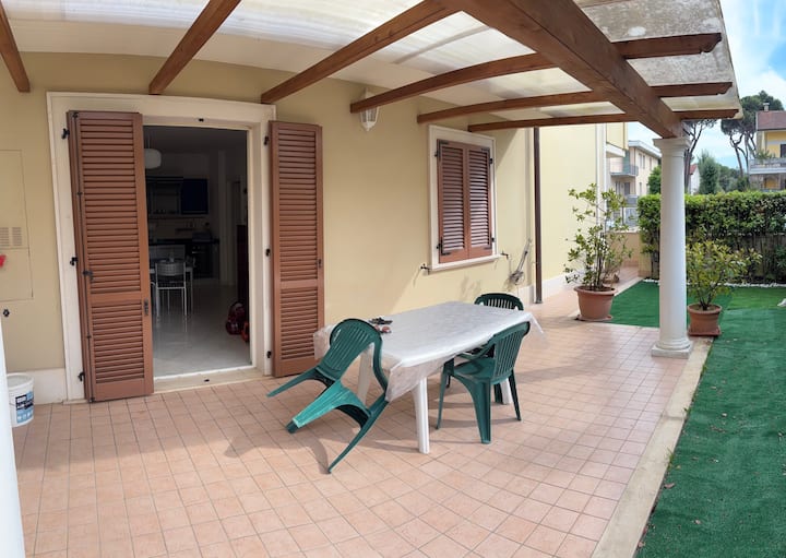 Casa Al Mare Chiara - Massa