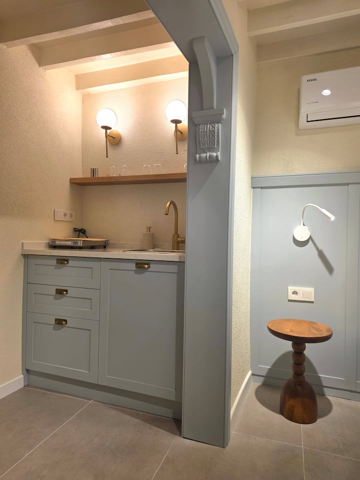 Charming Historic Studio In The Heart Of Ayvalık - Ayvalık