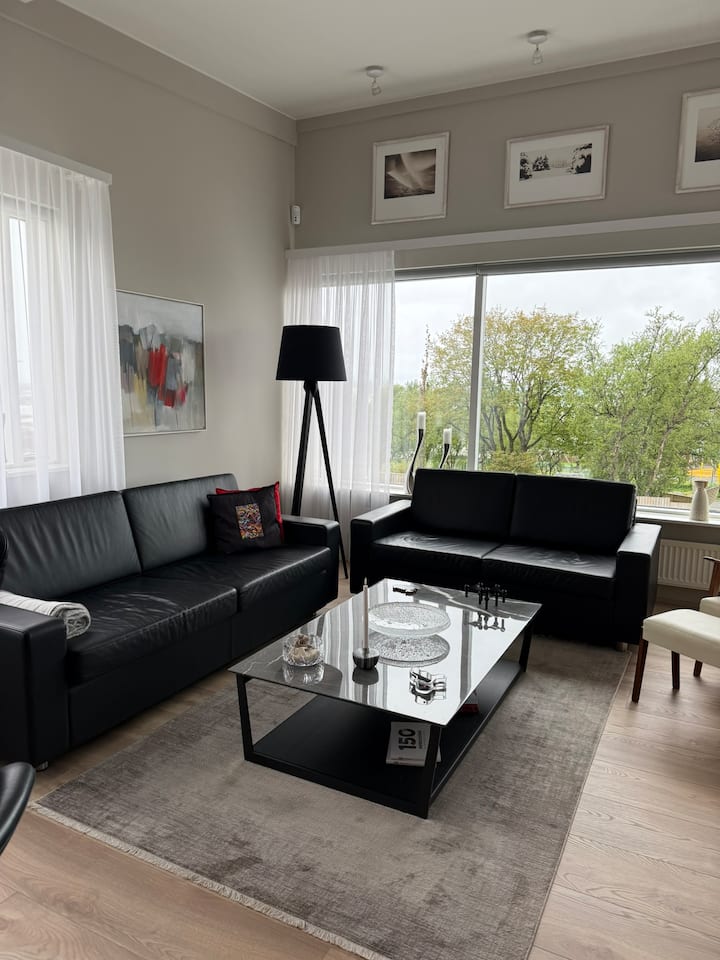 A Detached House Centrally Located! - Reykjavik