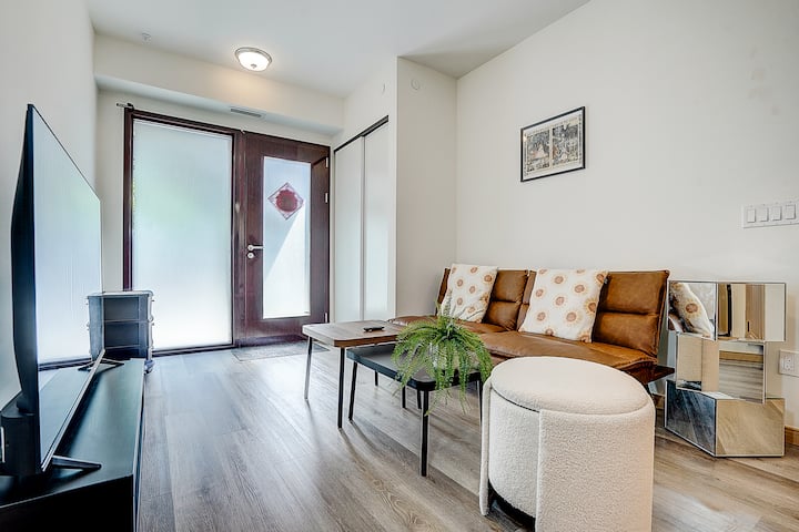 Sleep 4-cozy Townhouse Near Highway+free Parking - Markham