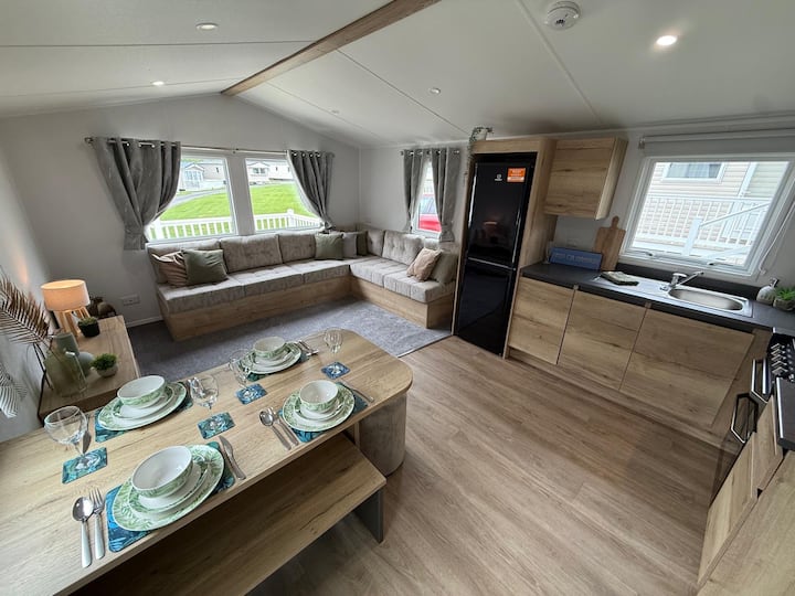 Modern 3 Bed Brand New Holiday Home In Newquay - Fistral Beach