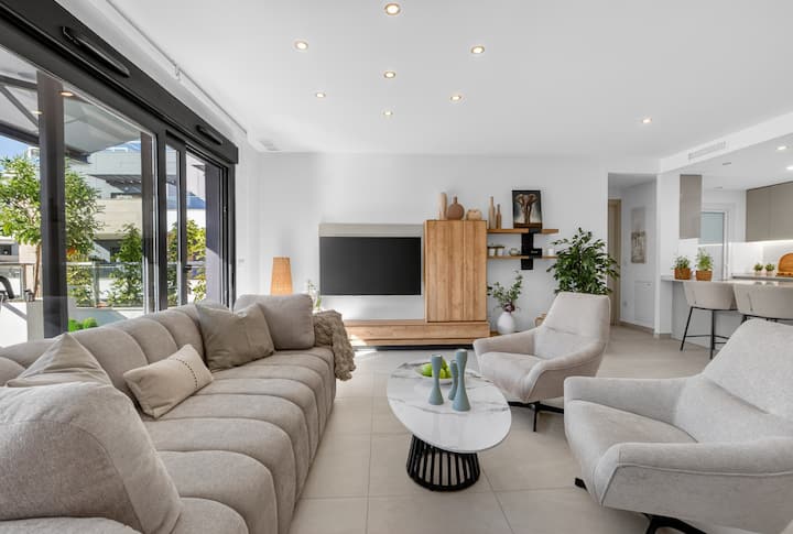 Flamenca Village 4 Bedrooms 3 Bathrooms - Cabo Roig