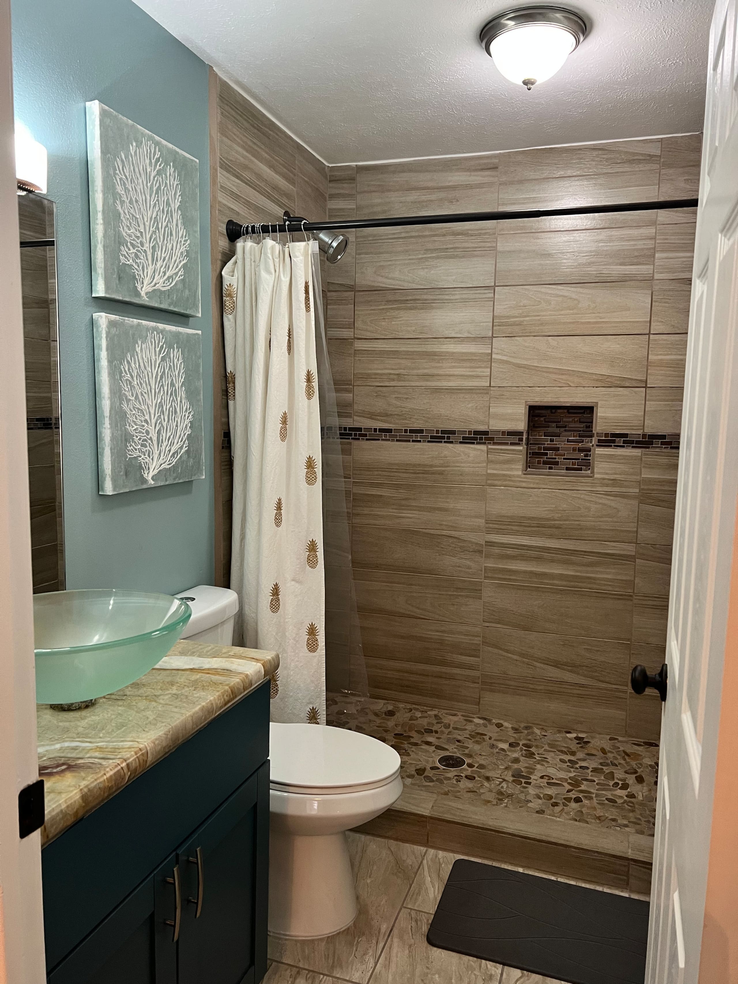 Kona Private Suite • Near Airport • Clean & Quiet - Image 9