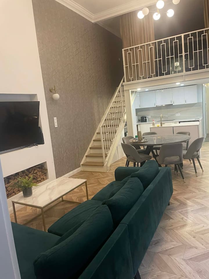 Fairytale 3 Bdr Apt In The Downtown - Budapest