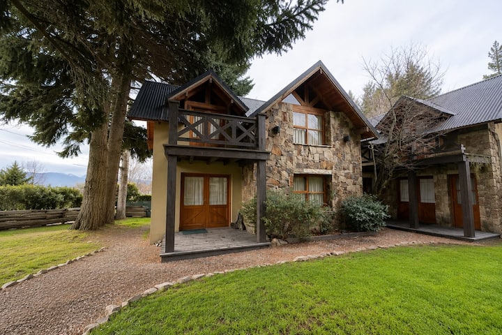 Cabaña Cálida Con Vista Al Cerro Otto 2 - San Carlos de Bariloche