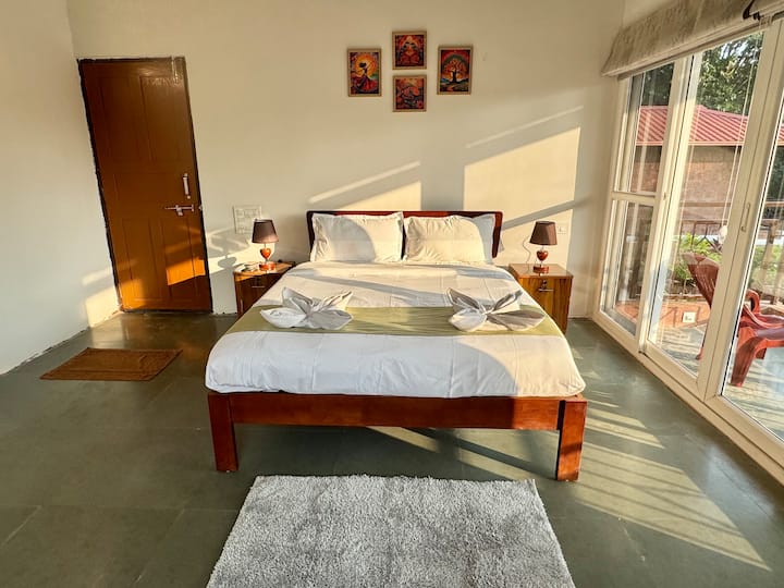 Bedroom 4 image 1