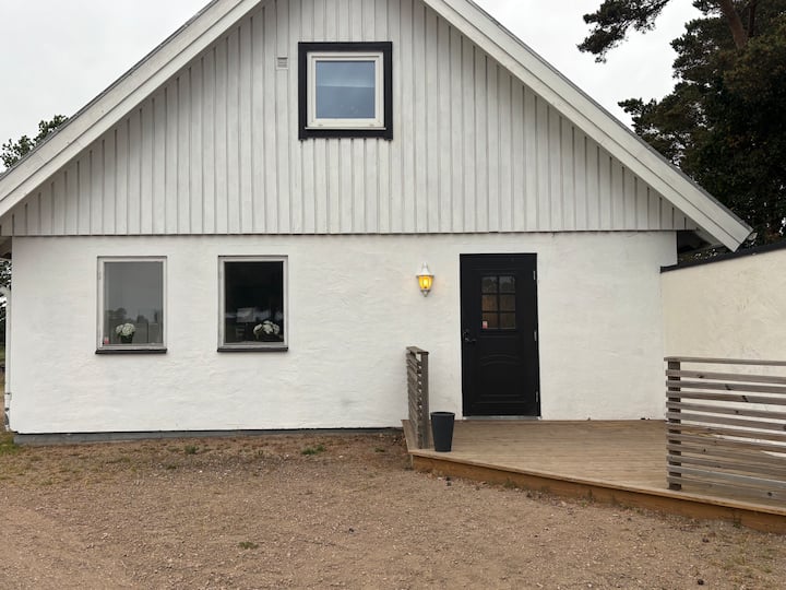 Lägenhet Uthyres Säsongsvis På Hästgård - Åhus