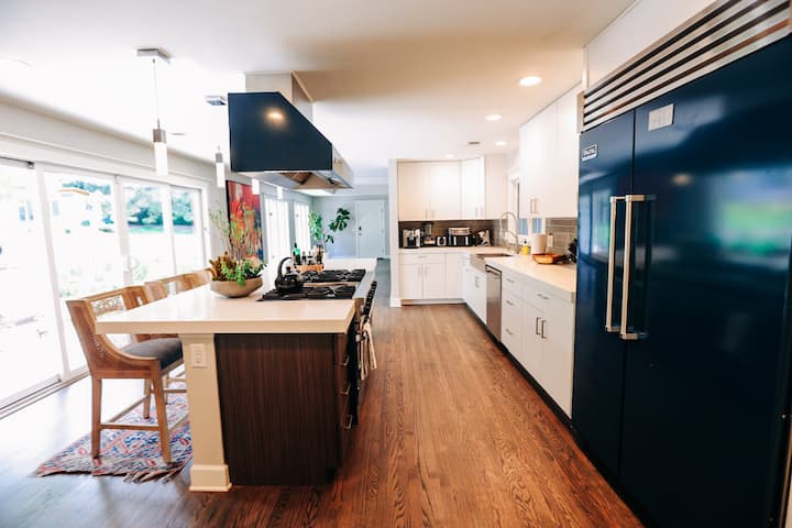 Luxury Cherry Hills Home | Office + Hot Tub - Littleton
