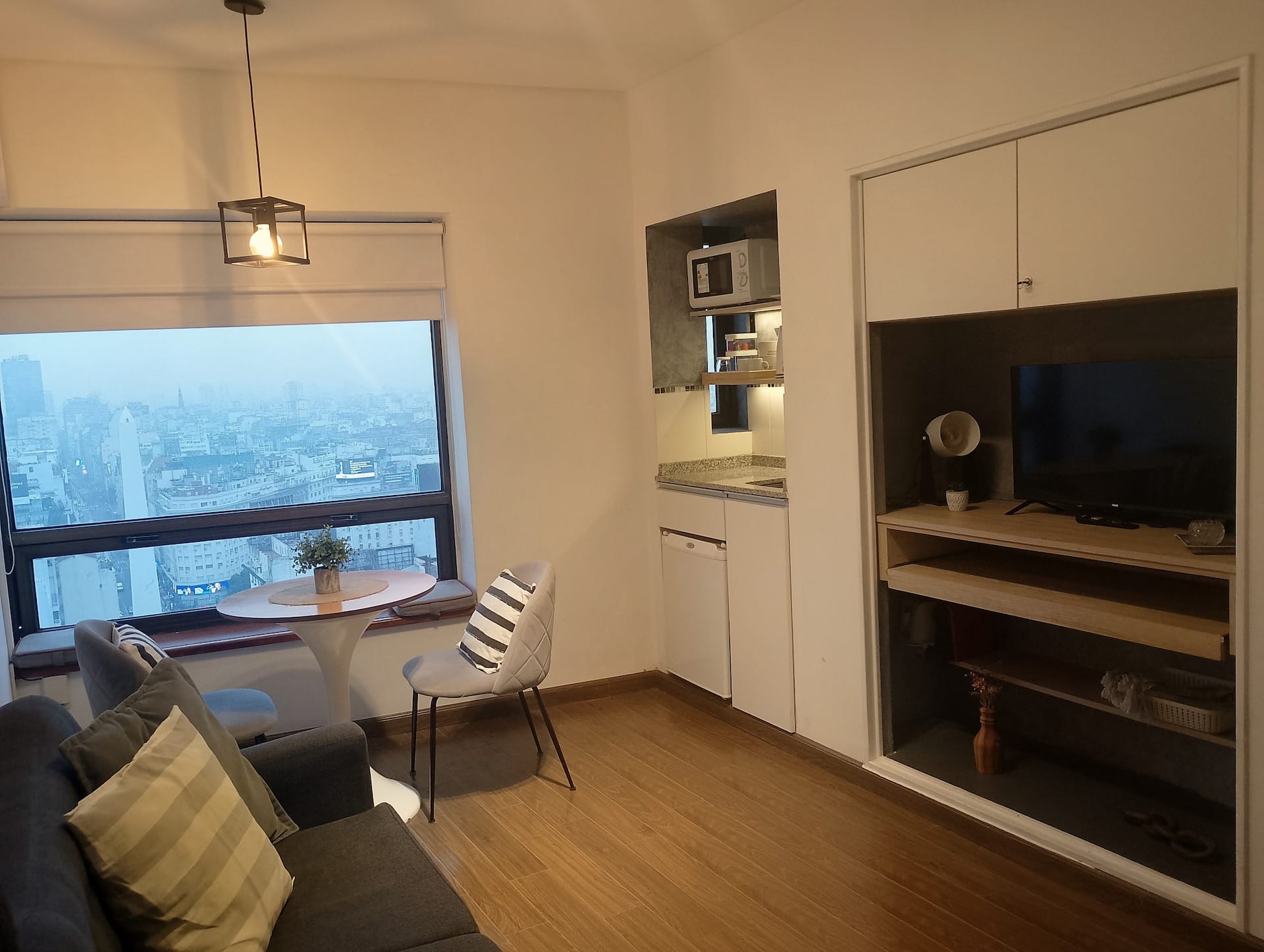 High-floor studio, city view