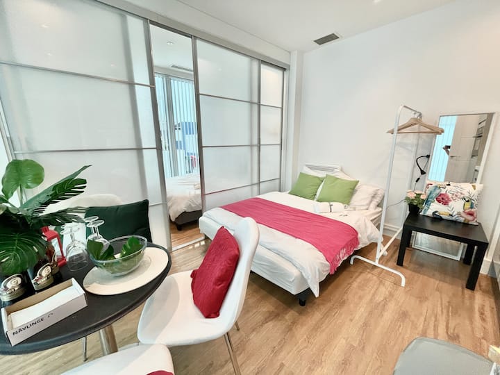 Gorgeous 2 Bedrooms Apartment  Tube Station Zone3 - Hounslow