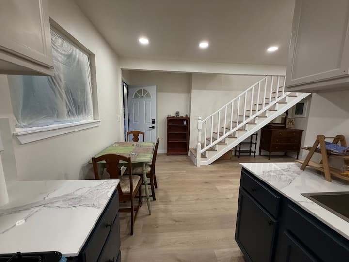 Beautiful Midtown Brand New Unit - Santa Cruz, CA