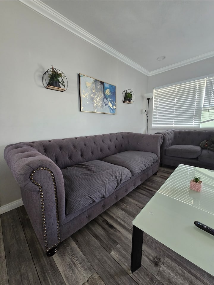 2bdrm All Private Suite Next To Lax With Parking - Hawthorne, CA