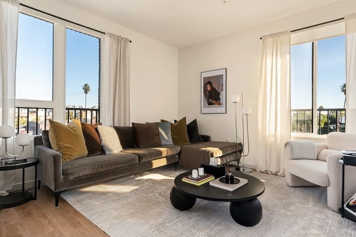 Sunset Ave Residence - West Hollywood, CA
