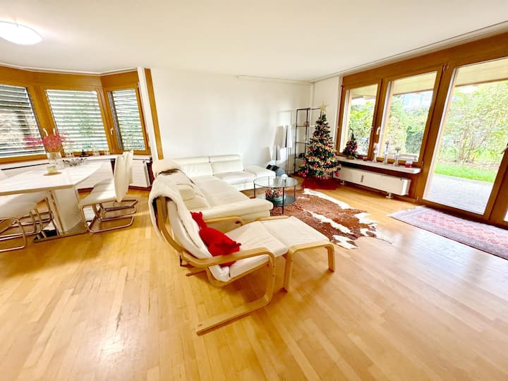 Lakeside Sanctuary - Zug