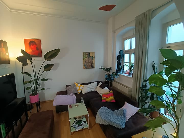 Floral Geprägter Altbau - Ratisbona