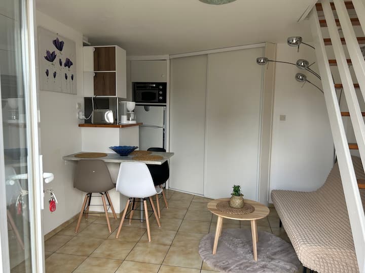 Studio En Duplex Mitoyen - Perros-Guirec