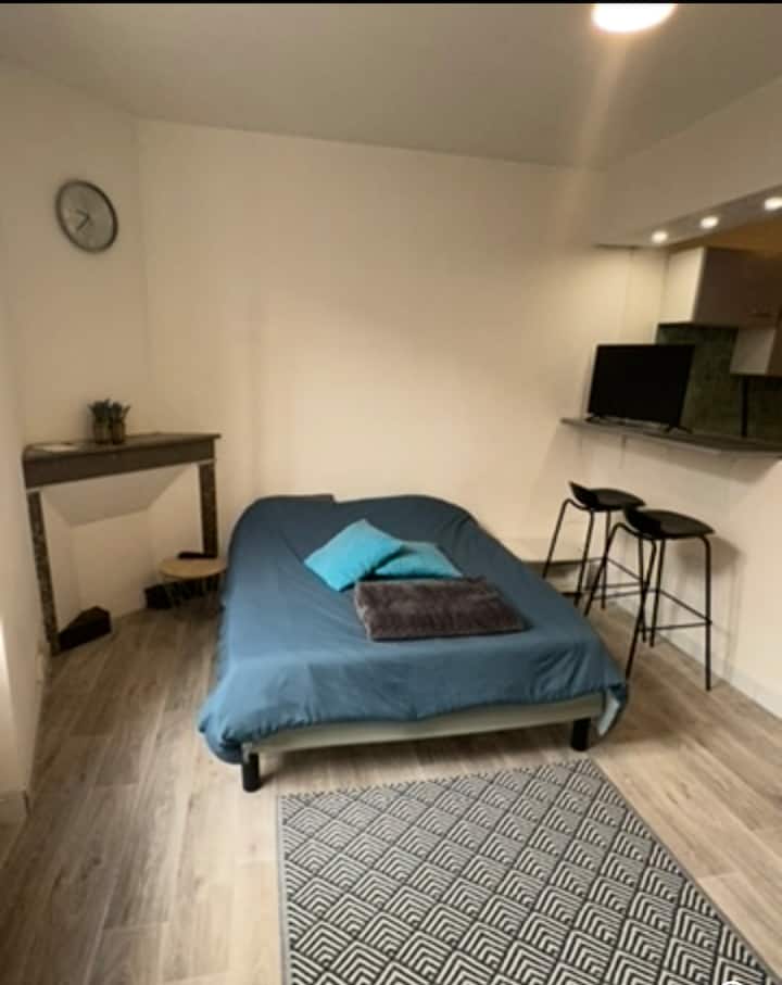 Studio En Plein Centre-ville - Montélimar