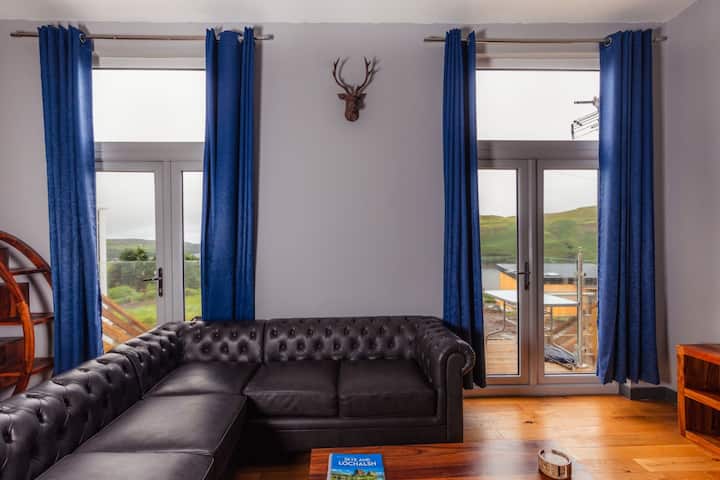 Luxury Sea Fairy Pools 4 Br Cottage With Hot Tub - Skye