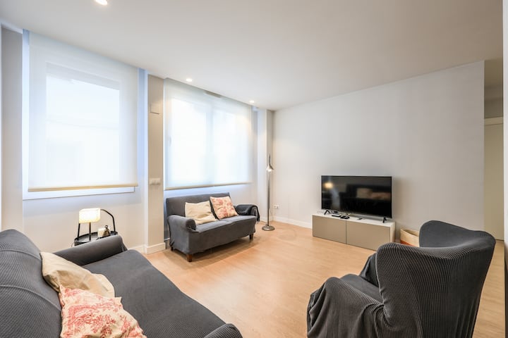 Spacious Home With Private Garden And Parking - Las Rozas de Madrid