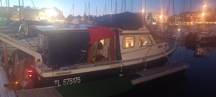 Nuit Insolite Sur Un Bateau à Deauville - Deauville