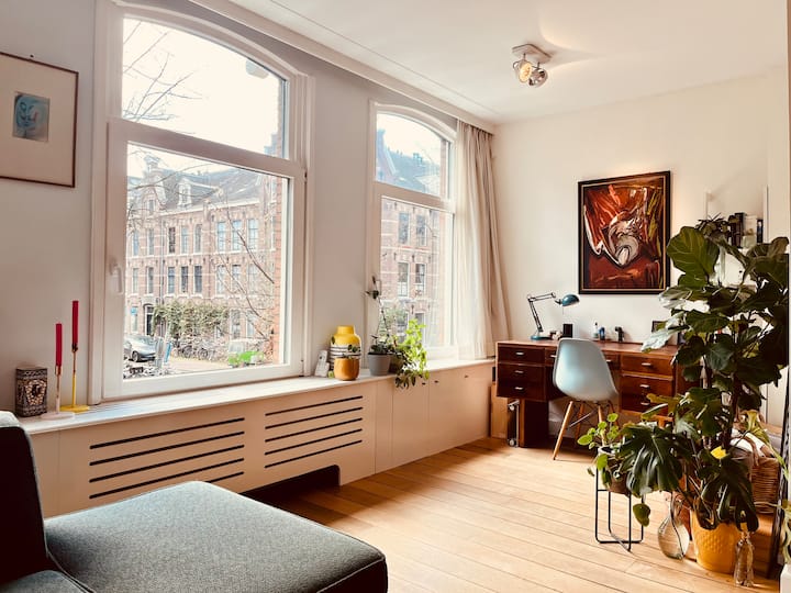 Charming & Spacious Apartment In Amsterdam - Zaandam