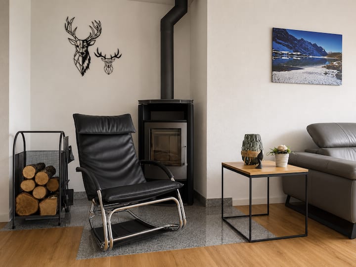 Moderne Wohnung Mit Sonnige Terrasse Und Bergblick - Engelberg
