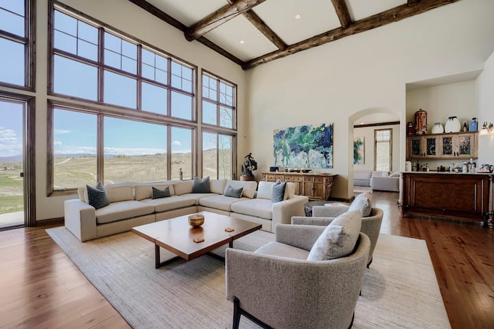 Luxury Mountain Retreat On 5 Acres | 5 Bedroom - Eagle, CO