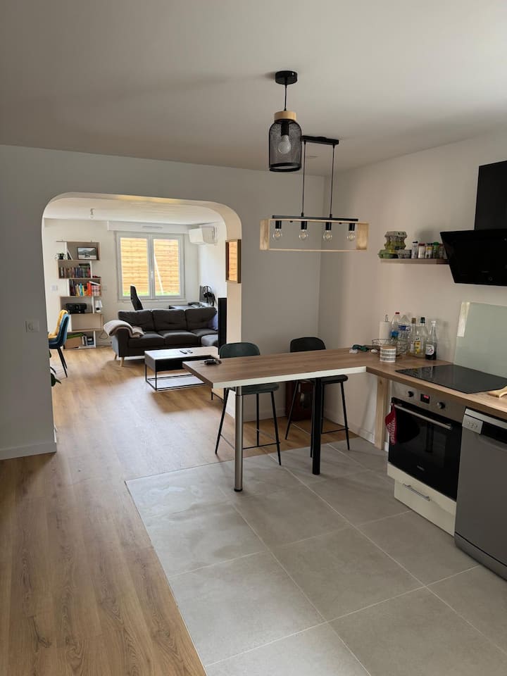 Charmante Maison Rénovée Avec Jardin - Morbihan