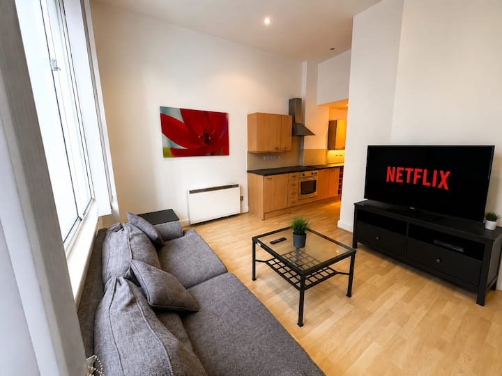 2 Bed Apartment In Leeds City Centre - University of Leeds