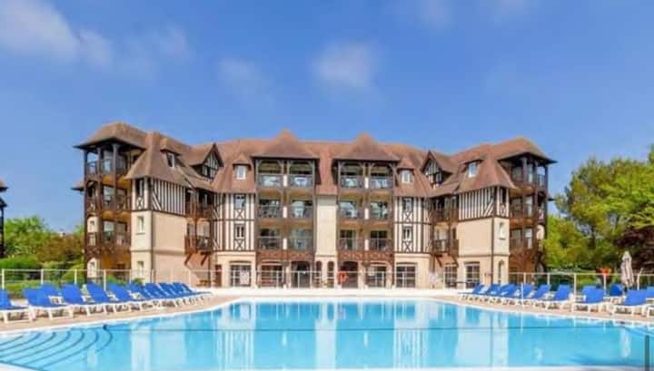Rare à Deauville, Résidence Avec Piscine, Vue Golf - Tourgéville